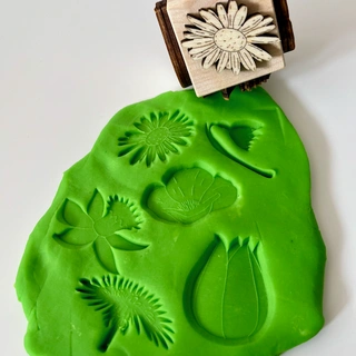 Jarní květiny - obtiskávací kostka