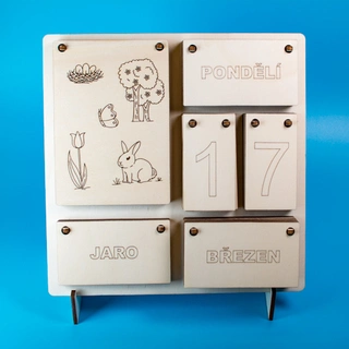 Dřevěný kalendář
