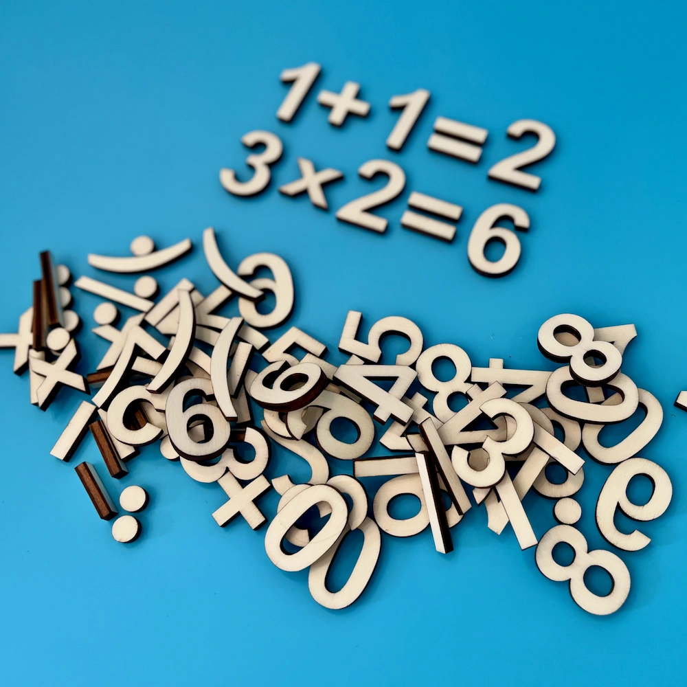 Pohyblivá čísla a znaménka