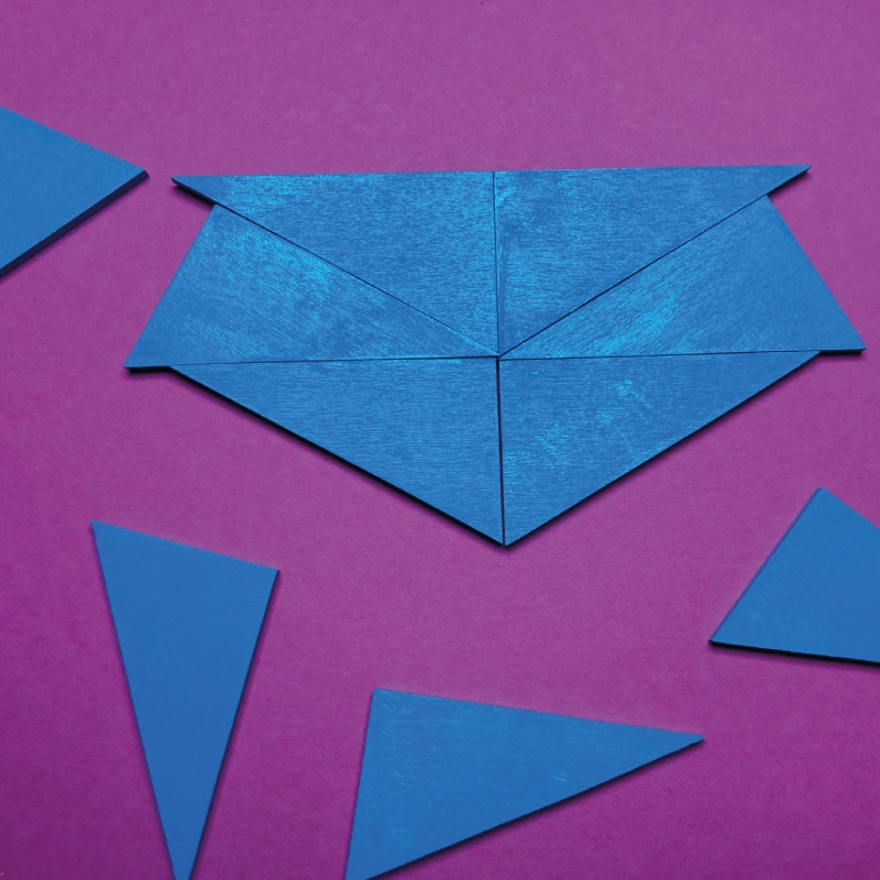 Modré trojúhelníky montessori - polotovar